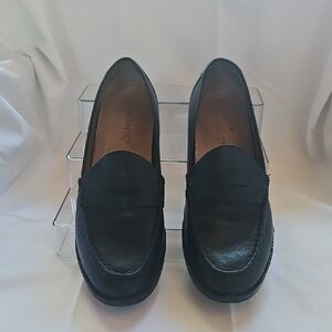 Vionic Black Leather Loafers